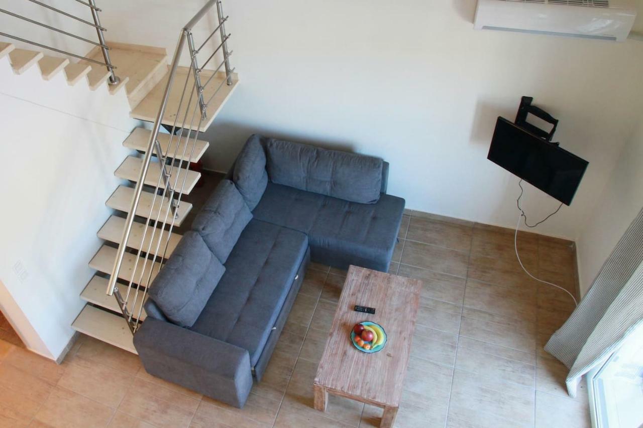Xaradiotis House - A Modern Home Away From Home Katomerion Экстерьер фото